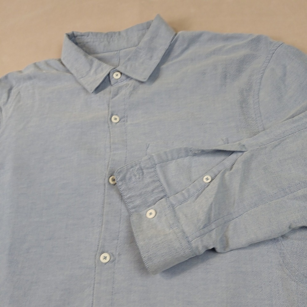 Lululemon Small Mens Shirt Chambray Stretch Performance Knit 21x29 Has Defects